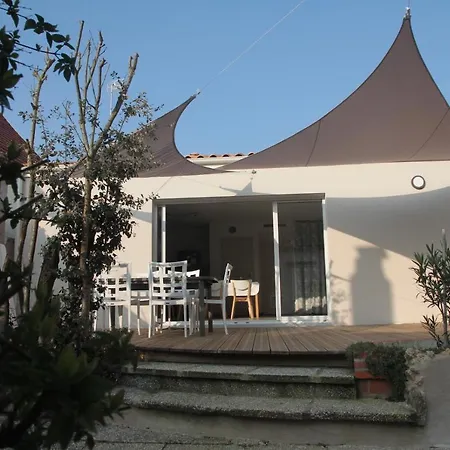 Pour 10 Personnes A Pied ! Tatil Evi *